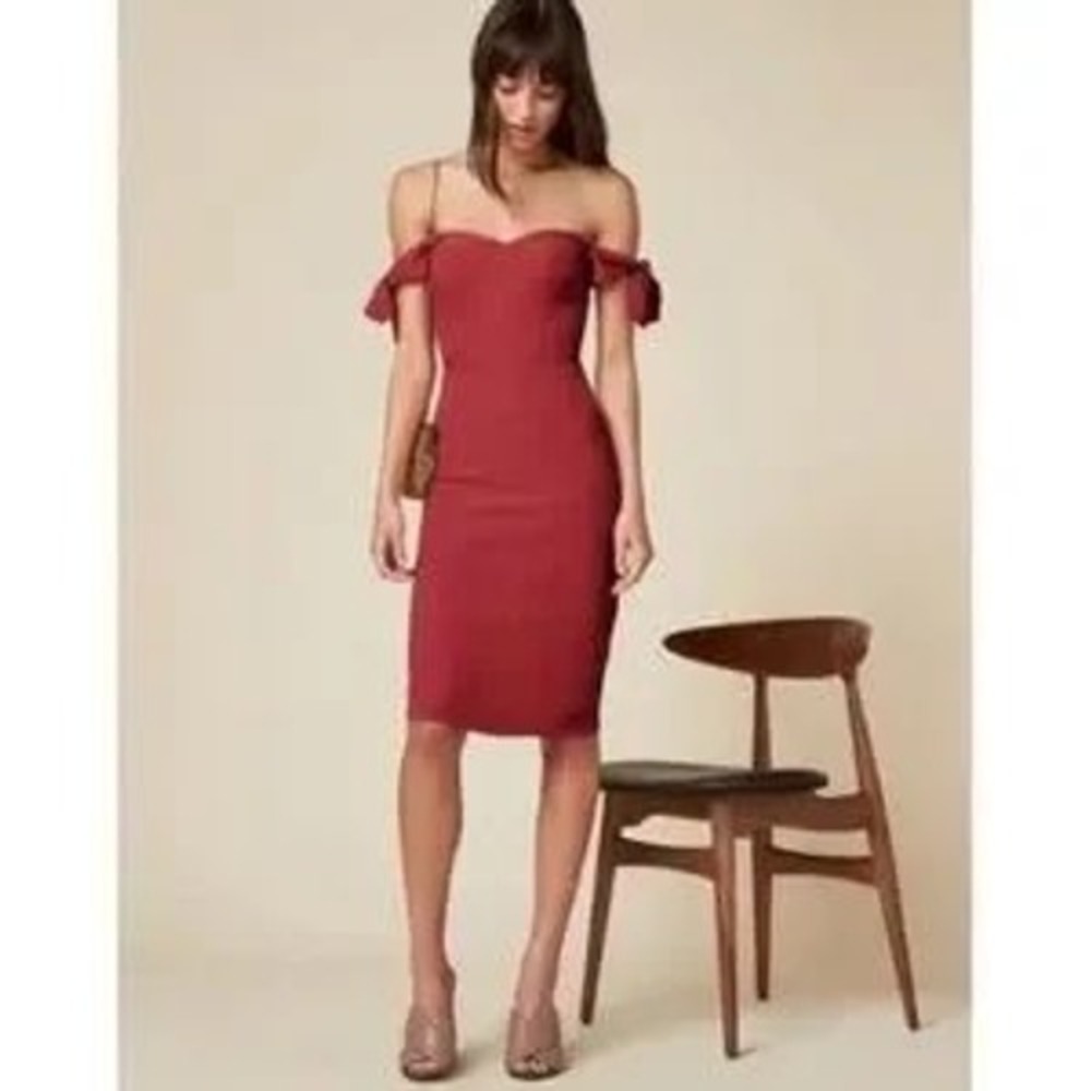 Reformation Off Shoulder Sheath‎ Dress